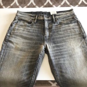 NWT Lucky brand slim straight jeans